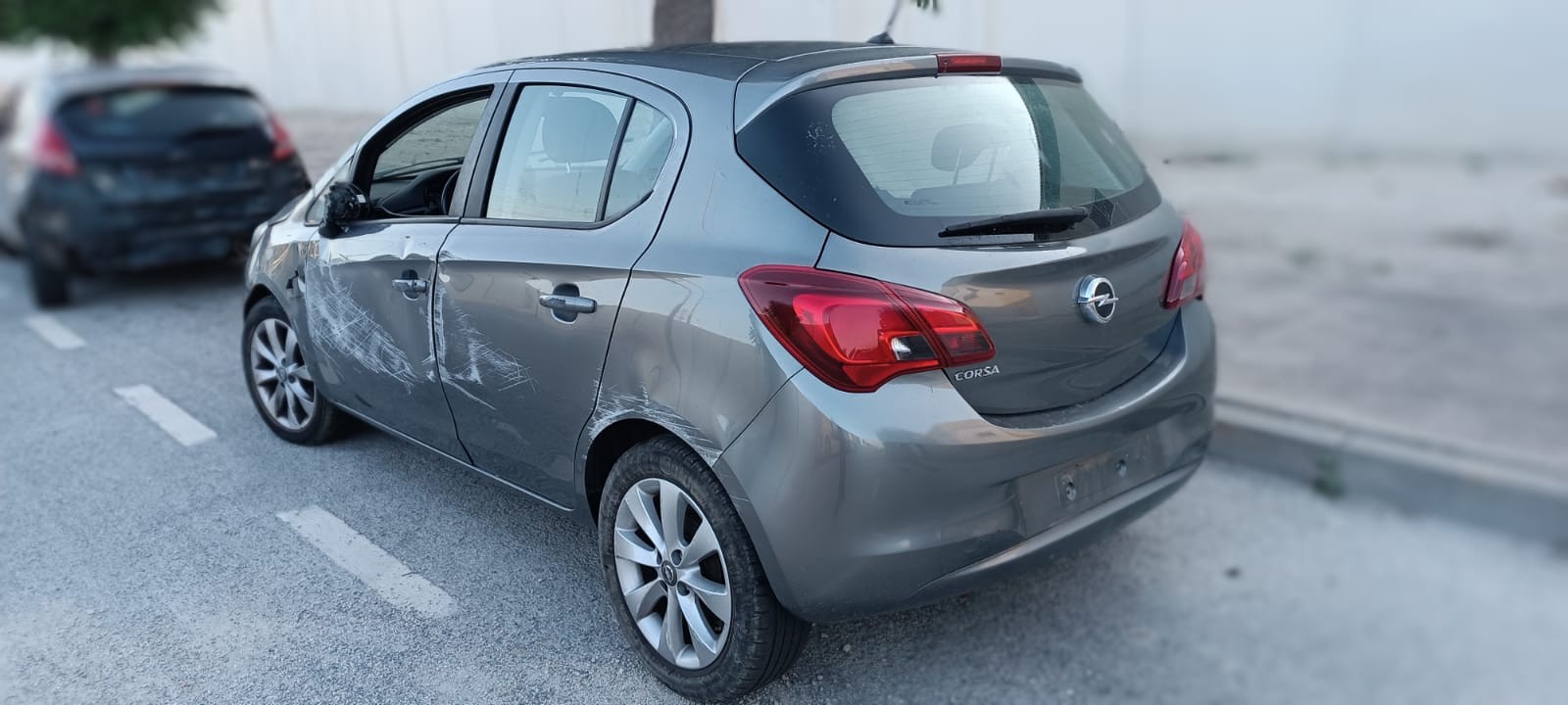 Peça - Manga De Eixo Traseira Esquerda Opel Corsa E