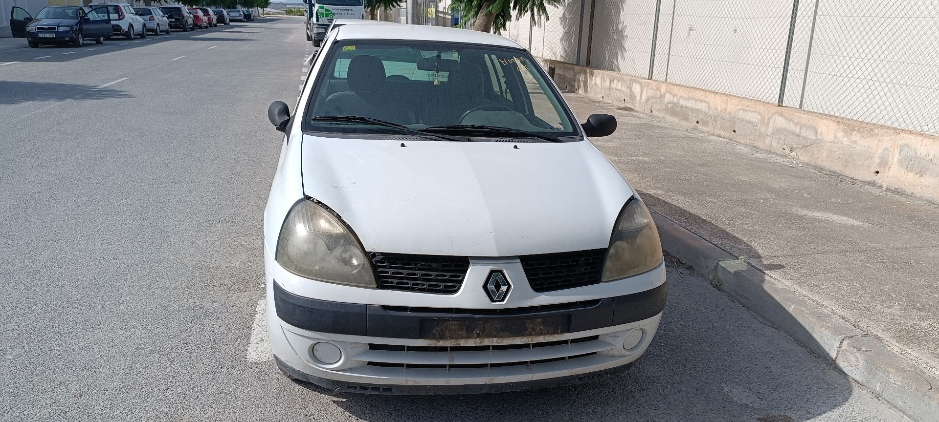 Peça - Grelha Da Frente Renault Clio Ii