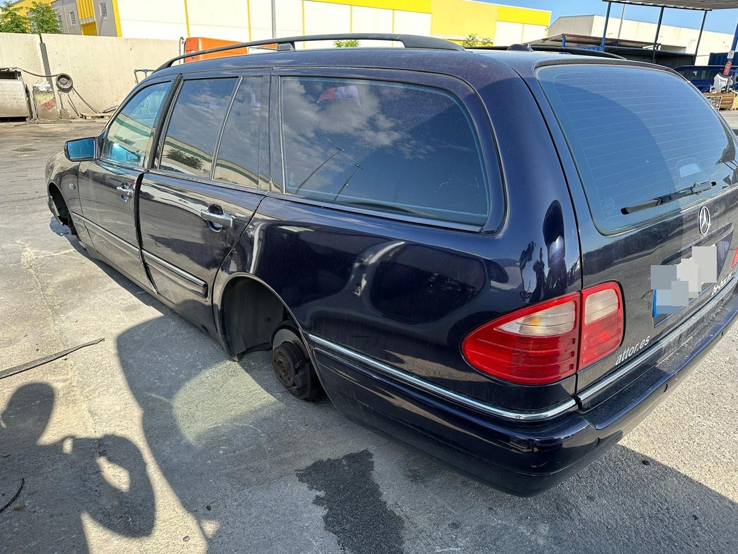 Peças - Porta Traseira Esquerda Mercedes-Benz Clase E T-Model