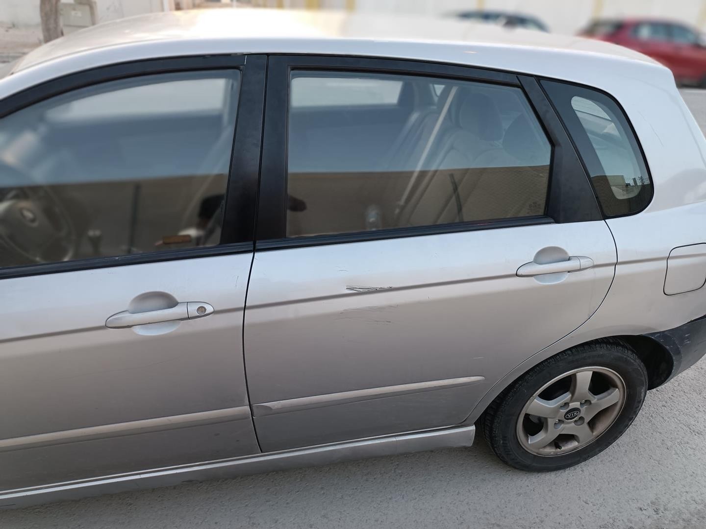 Peças - Porta Traseira Esquerda Kia Cerato Sedán