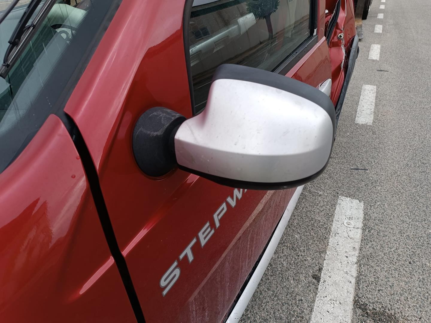 Peças - Retrovisor Esquerdo Dacia Sandero