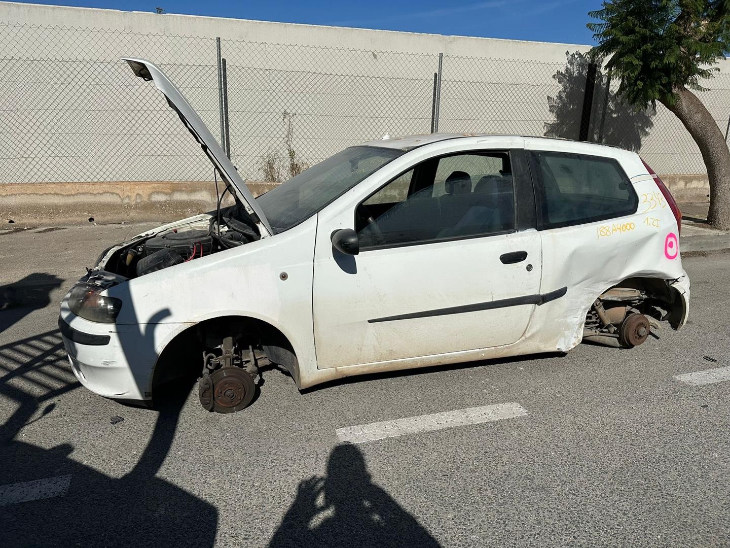 Peças - Porta Frente Esquerda Fiat Punto