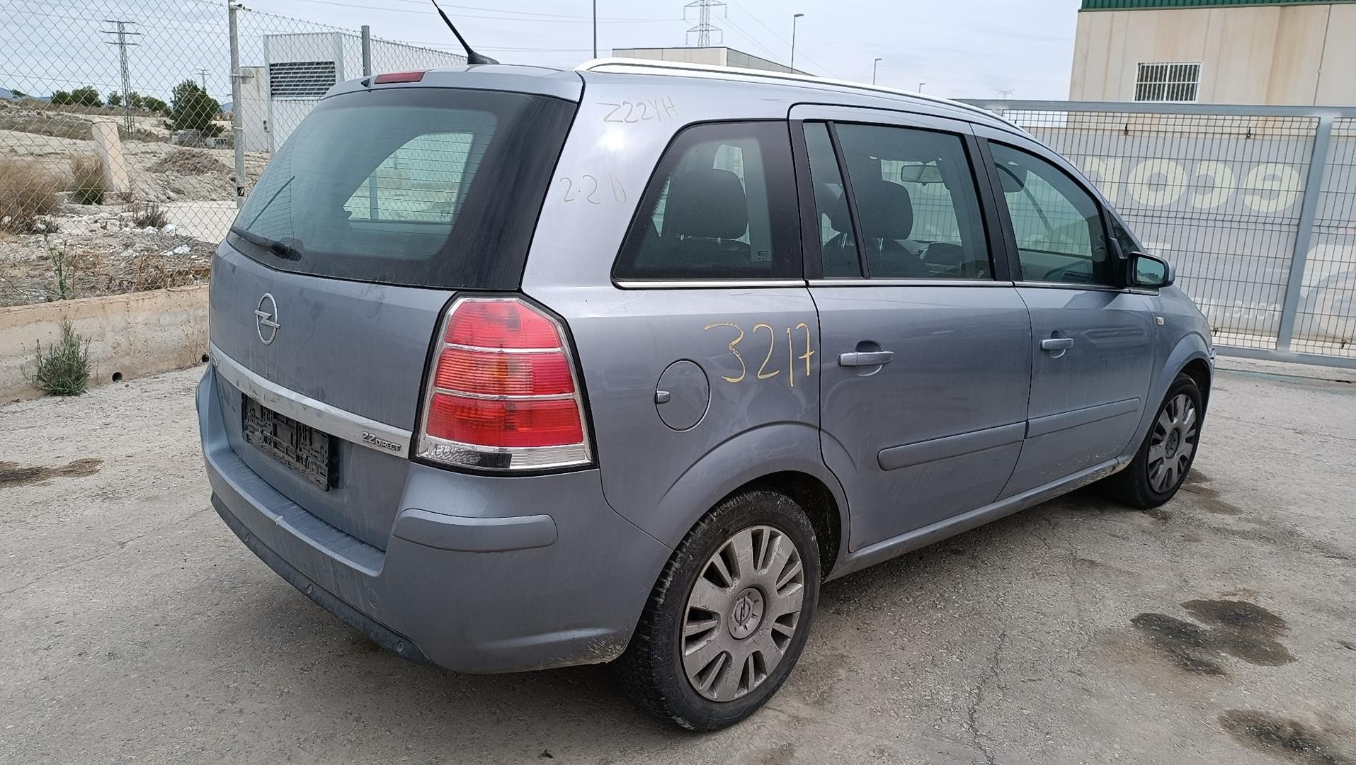 Peça - Elevador Traseiro Direito Opel Zafira B