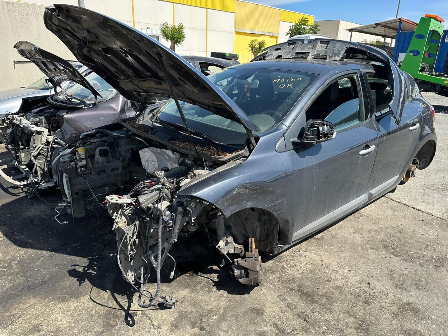 Peças - Porta Frente Esquerda Renault Megane Iii Fastback