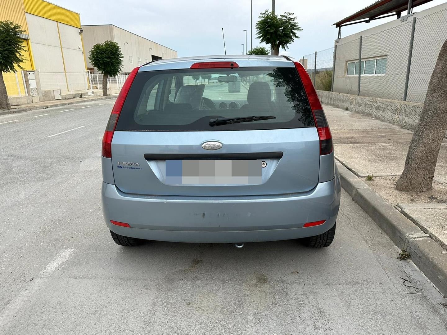 Peças - Reforço Para-Choques Traseiro Ford Fiesta V